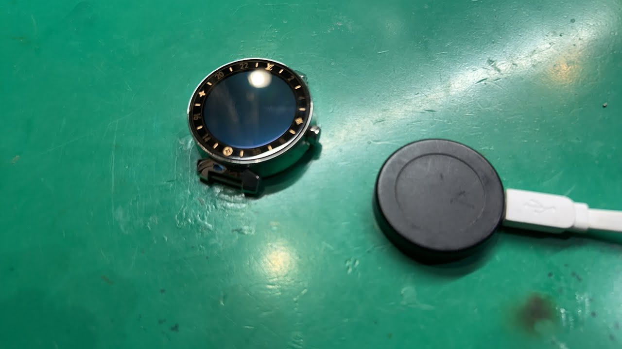 納品後2ヶ月】ルイヴィトンタンブールホライゾン時計バッテリー交換