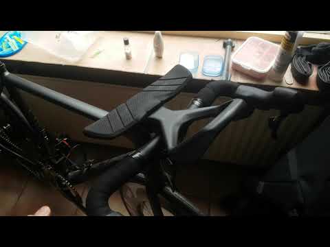Specialized s-works venge vias clip on aero bar - YouTube