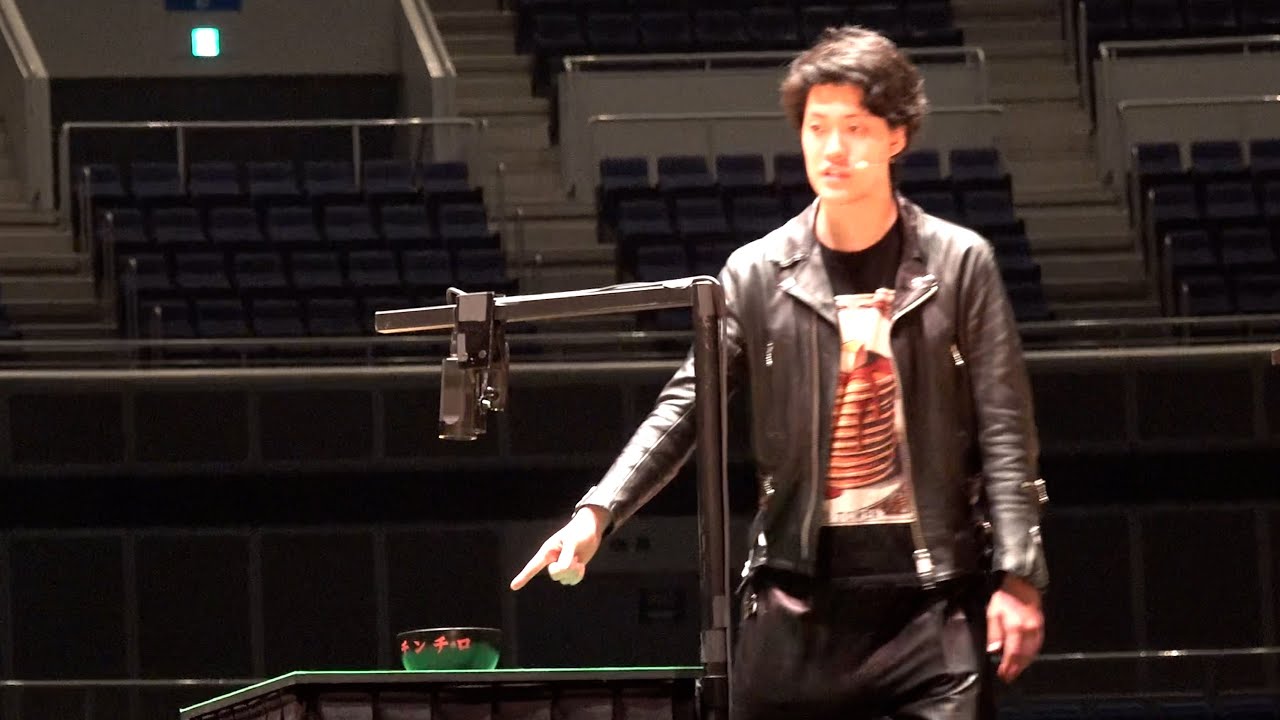 チンチロ横浜アリーナの裏側密着してたらスタッフに怒る粗品が撮れた