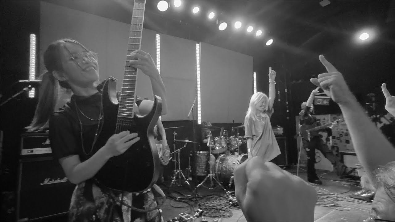 KOIAI - Come see me [MV Mix] (Official Music Video) - YouTube