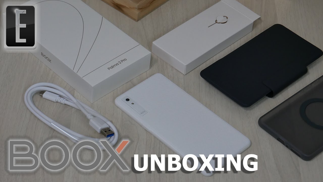 Onyx Now Has an Actual Smartphone | Boox Palma 2 Pro Unboxing