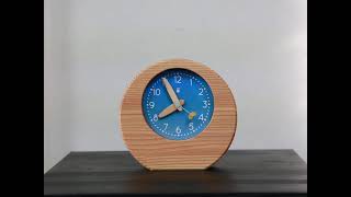 空の置時計 | キコリ 手づくり時計工房【本店】｜壁掛け 贈り物 人気 木製