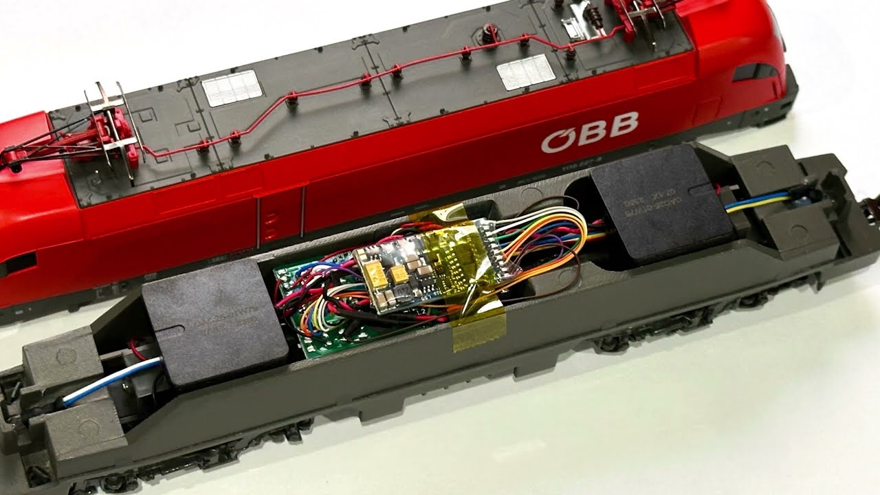 Fitting DCC Sound And Upgrading The Speakers In Taurus Locos By