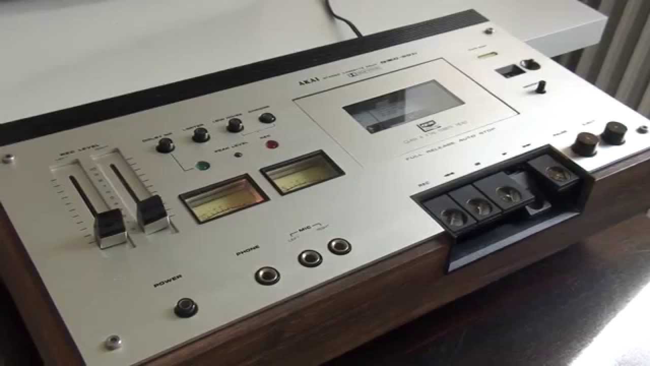 AKAI GXC-39D STEREO CASSETTE DECK - YouTube