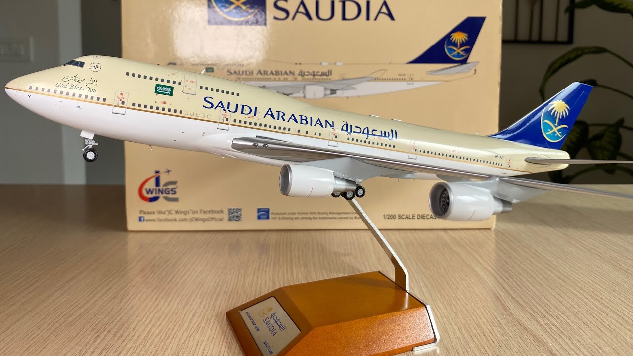RARE UNBOXING!! JC WINGS 1:200 Saudi Arabian Boeing 747-400 Reg