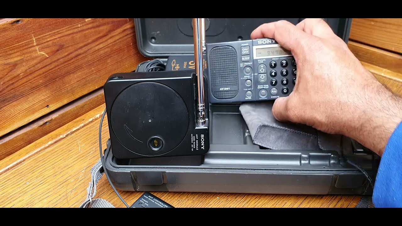 Sony ICF-SW1S Legendary World Radio Receiver - YouTube