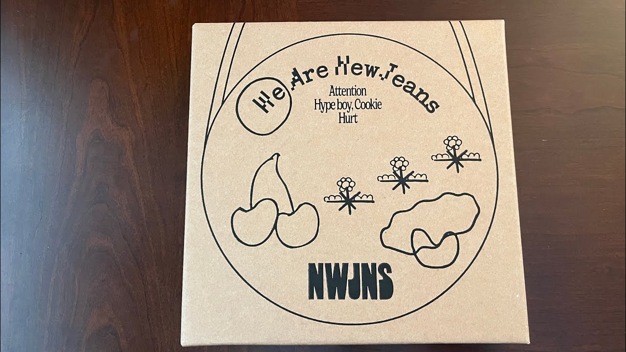 Unboxing] NewJeans 뉴진스 1st EP ⟡ Black Bag Version Limited