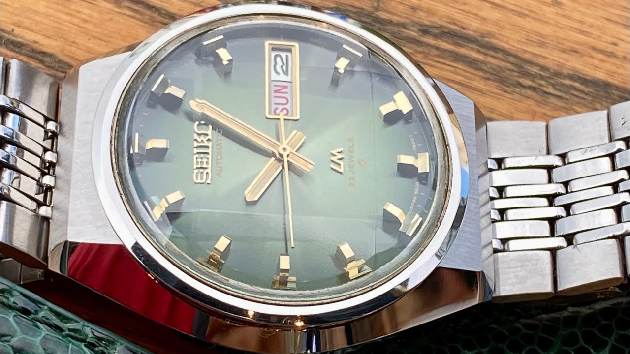 Vintage February 1974 Seiko Lord Matic 5606-7320 - Original