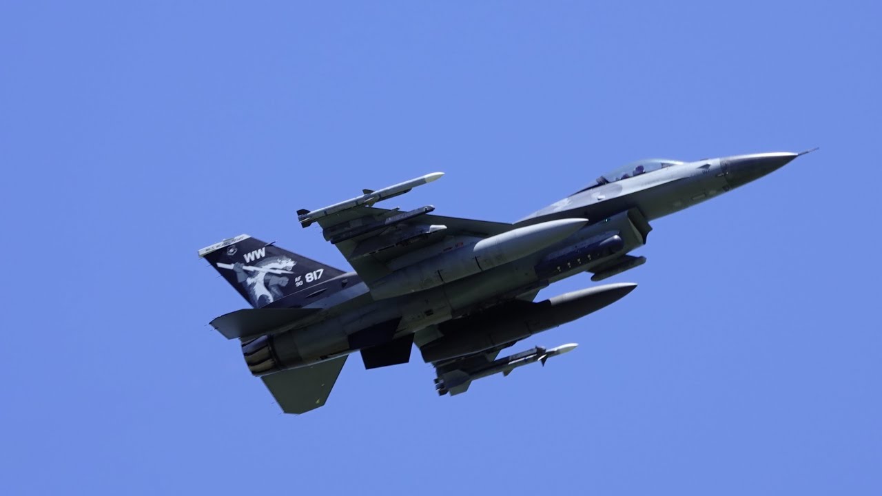 F16WW 2機でたっぷりデモフライト お捻りハイレート フライパス PACAF