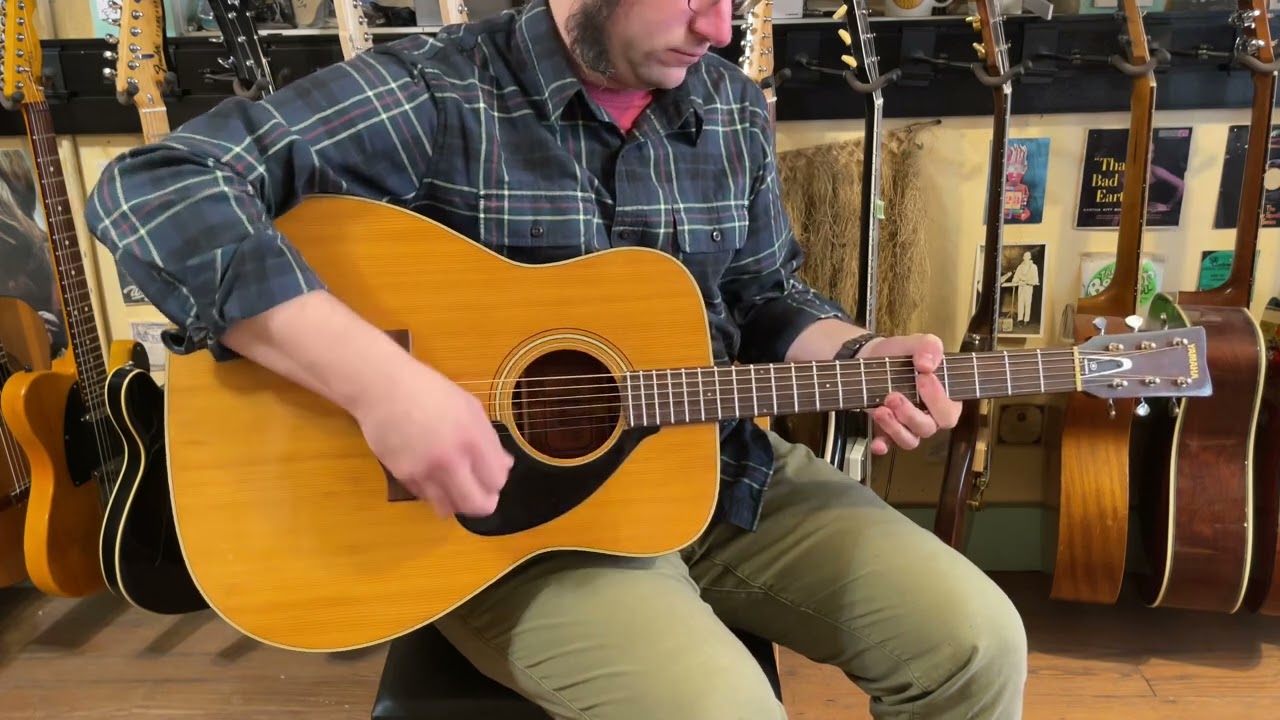 1960s Yamaha FG-180 “Red label” jumbo guitar - YouTube