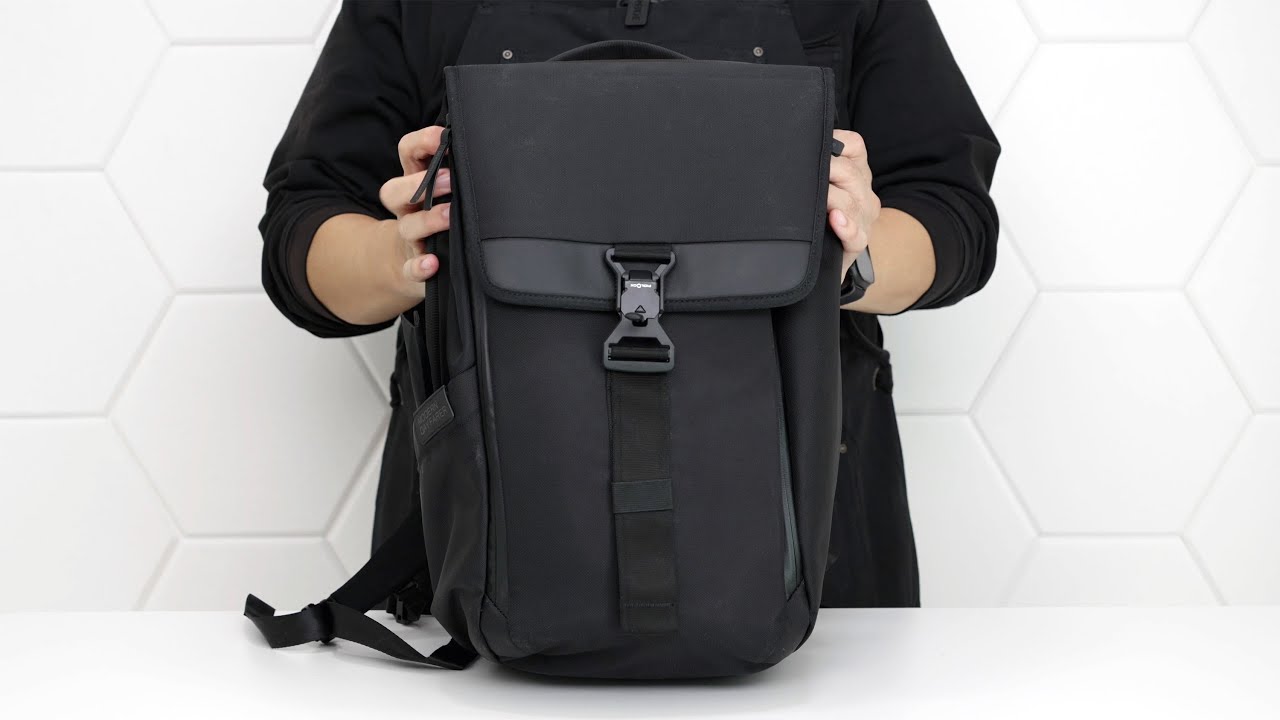 Modern Dayfarer Dayfarer Backpack 18L Review - Sleek, Refined