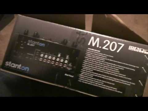 Stanton M.207 2-Channel Scratch Mixer with Effects - YouTube