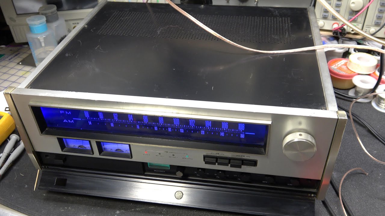 Accuphase T-100 Tuner Service - YouTube