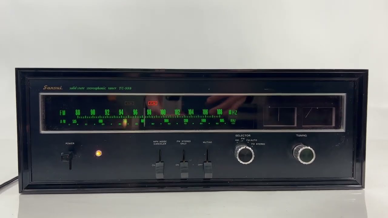 SANSUI TU-999 AM FM Stereo Tuner - YouTube