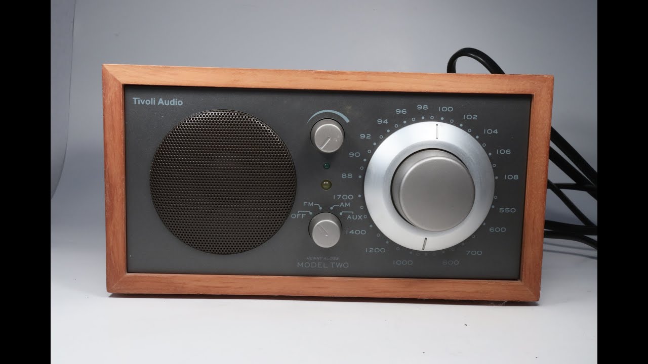 Tivoli Audio Model Two AM/FM Radio - YouTube