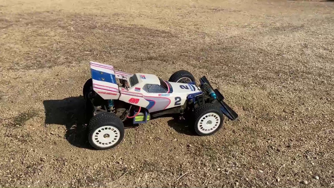 30年の時を経て タミヤのブーメラン走らせるの巻 tamiya BOOMERANG