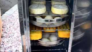 ユニフレームフォールディングスモーカーFS-600で燻製 - YouTube