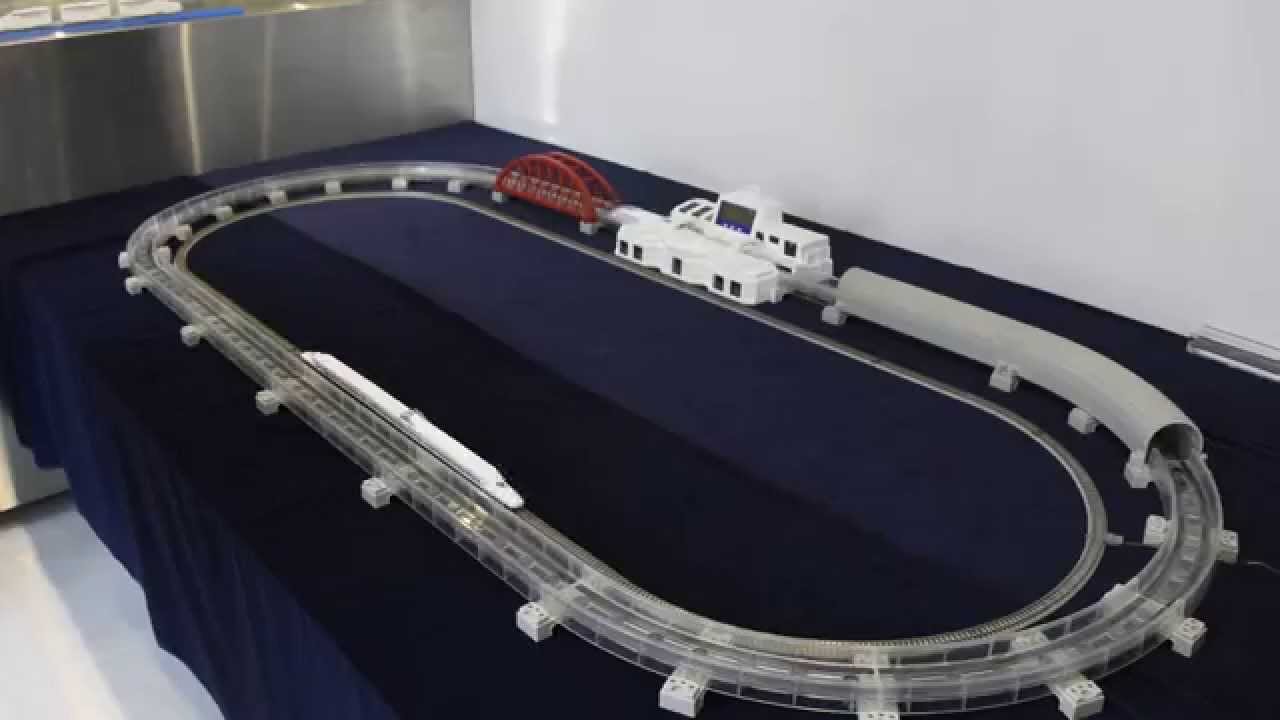 トラベル Watch タカラトミー「リニアライナー 超伝導リニアL0系