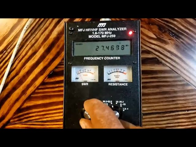 MFJ 259 SWR Analyzer and Antenna testing - YouTube
