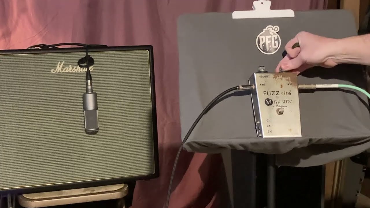 1968 Mosrite FUZZ rite Inspection and Demo by PFG - YouTube