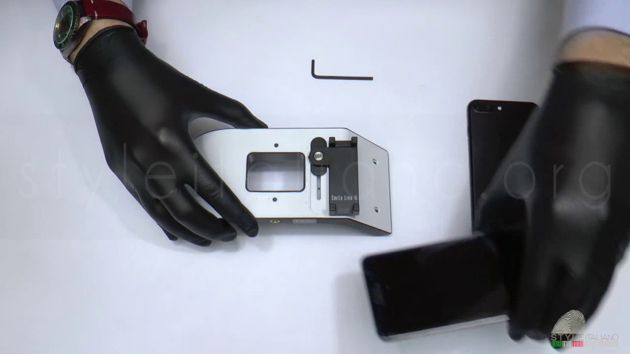 Smile Lite MDP – Perfect for mobile dental photography - Optident