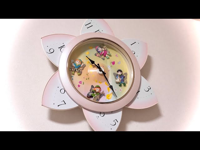 毎正時に花が咲く からくり時計 スモールワールドエクロール - YouTube