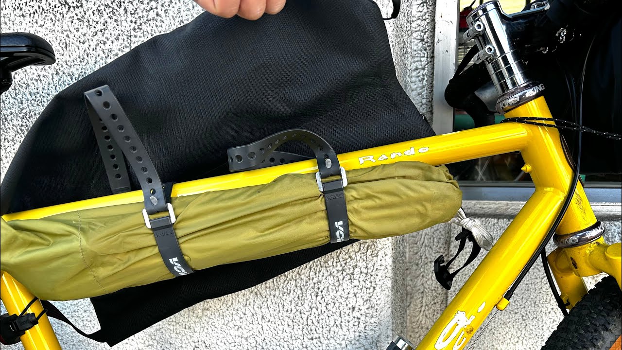 tadequiフレームバッグ【ブランケット】の実験：内側に荷物を固定して