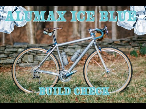 ultraromance - YouTube