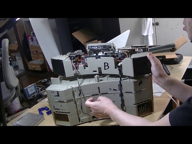 BOSEラジカセ修理改造計画 その3 カセットも直りました - YouTube