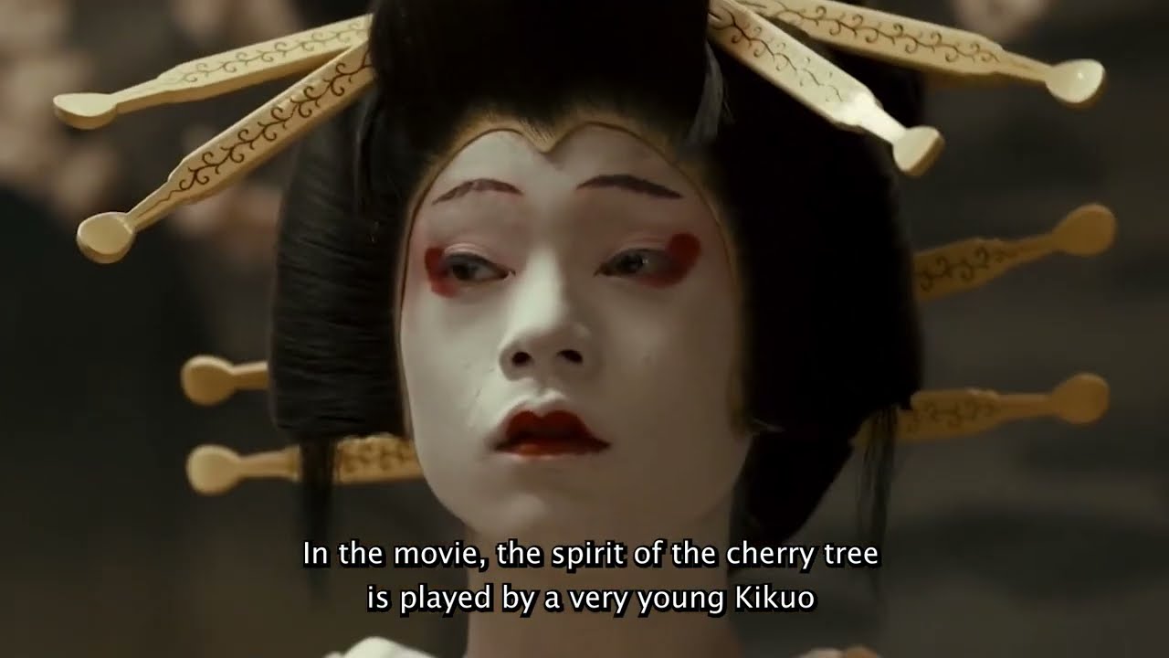 The Art of Bandō Tamasaburō V - YouTube