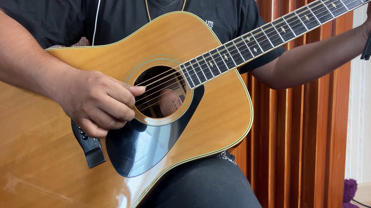 Yamaha FG-351B + PU - YouTube