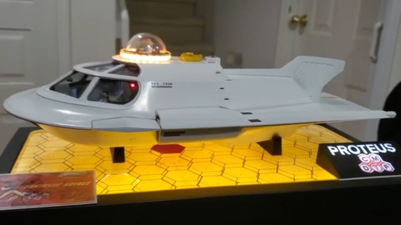 PROTEUS SUB 1/32 SCALE - YouTube