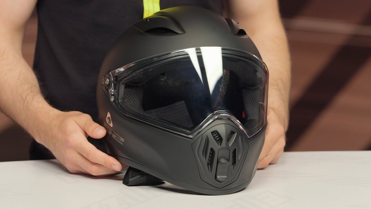 LS2 Street Fighter Helmet Review - YouTube