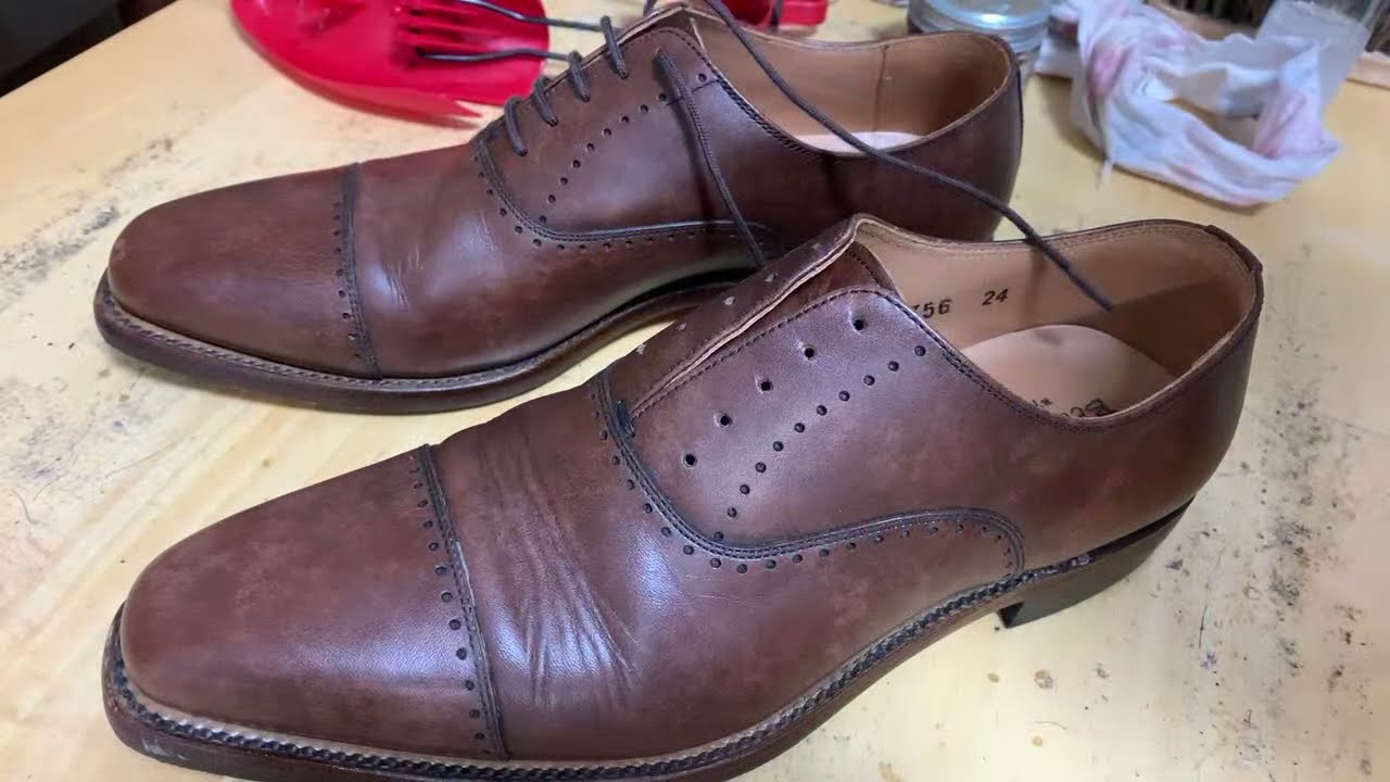 靴磨きLIVE配信】スコッチグレインのベルオムマーブルを磨くで〜 - YouTube