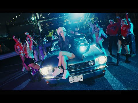 AYA a.k.a.PANDA - 左ハンドルなう〜愛車は旧車のMustang〜 - YouTube