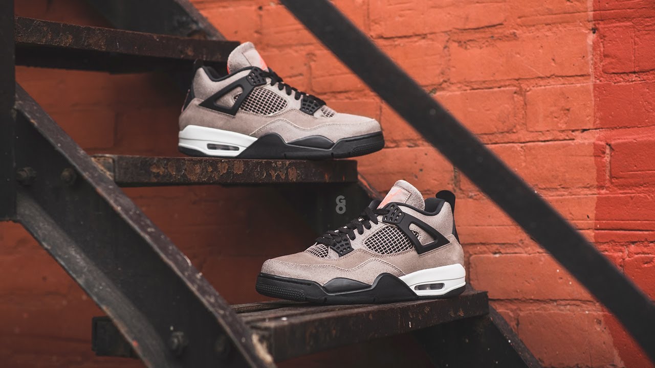 Air Jordan 4 Retro 