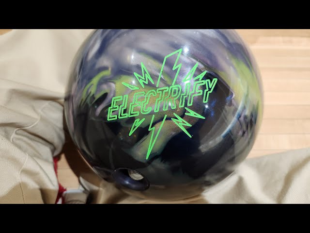 エレクトリファイソリッド ボウリングボール エレクトリファイ - ハイ