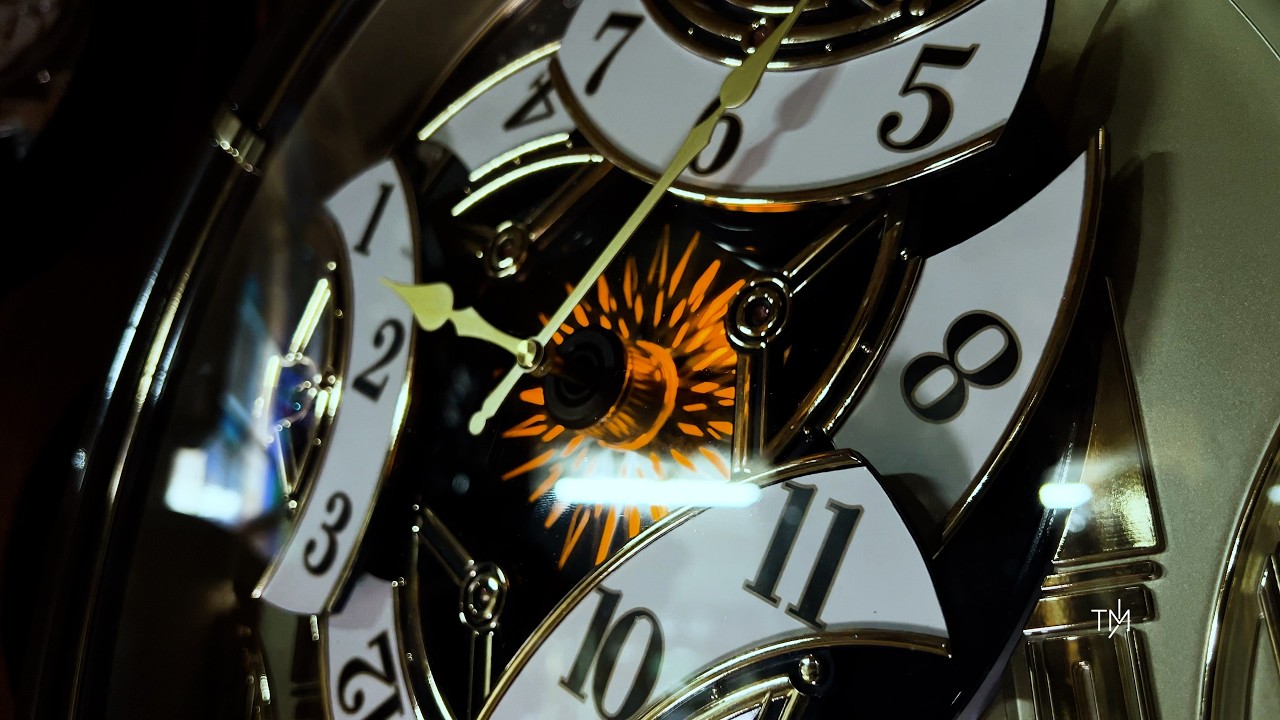 Prototype “Timedancer” RHYTHM Small World Magic Motion Clock