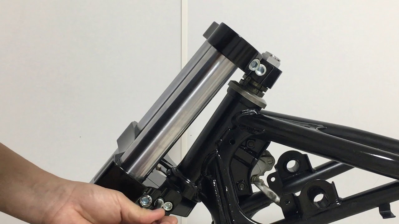 ガレージT&F角度調整式トリプルトゥリーのご紹介♫ - YouTube