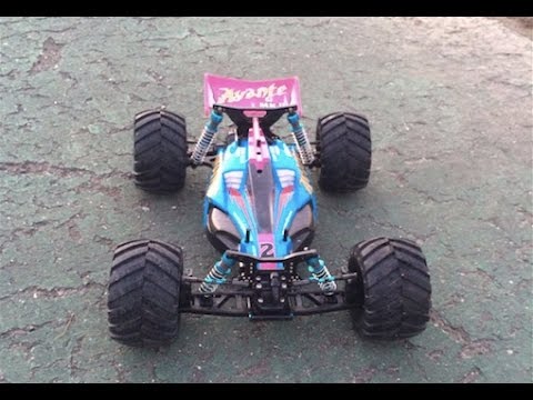 TAMIYA DF-03 Avante Mk.Ⅱ タミヤ アバンテ Mk.2 ビッグタイヤ - YouTube
