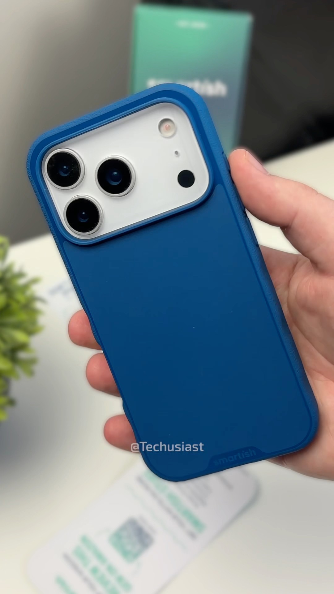 Smartish Gripmunk Case with MagSafe for iPhone 17 Pro Unboxing