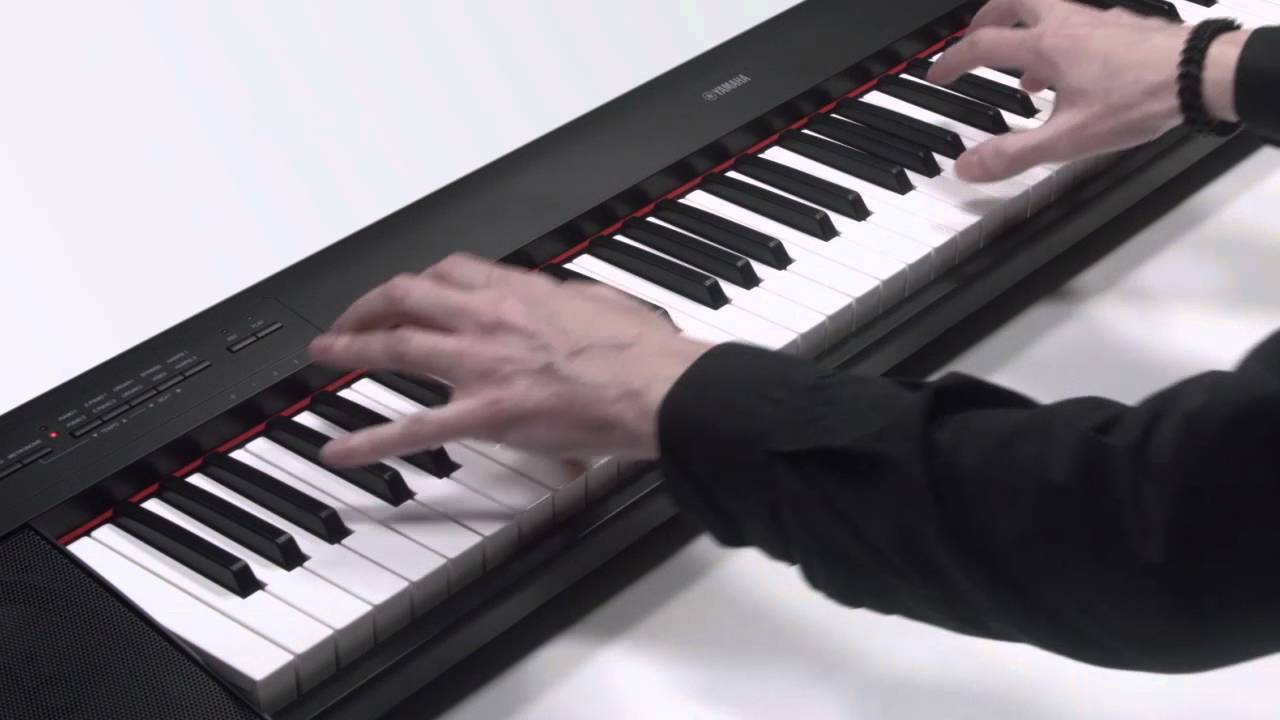 Yamaha Piaggero NP-32 Overview - YouTube