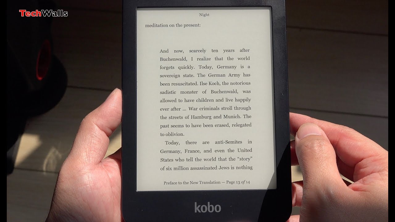 Rakuten Kobo Clara HD - Reading Experience under Sunlight and in