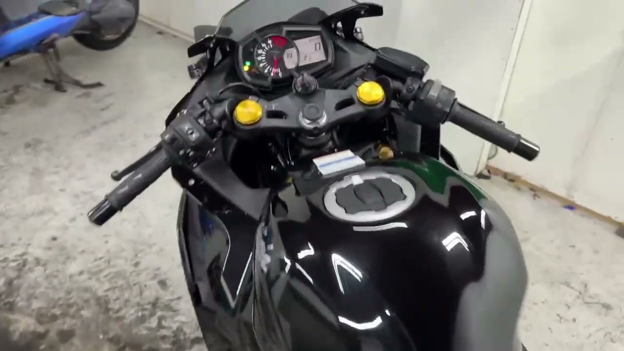 ZX-25R 2021年 中古車 バイクショップ名:ライダーズポイント FEEL