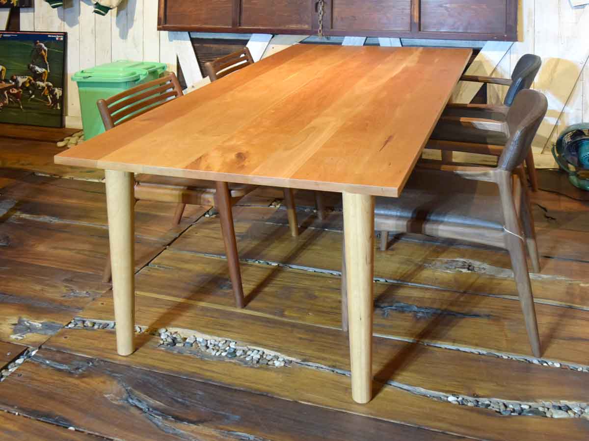 大川家具ウォールナット無垢テーブル | 大川人気のおすすめ家具屋