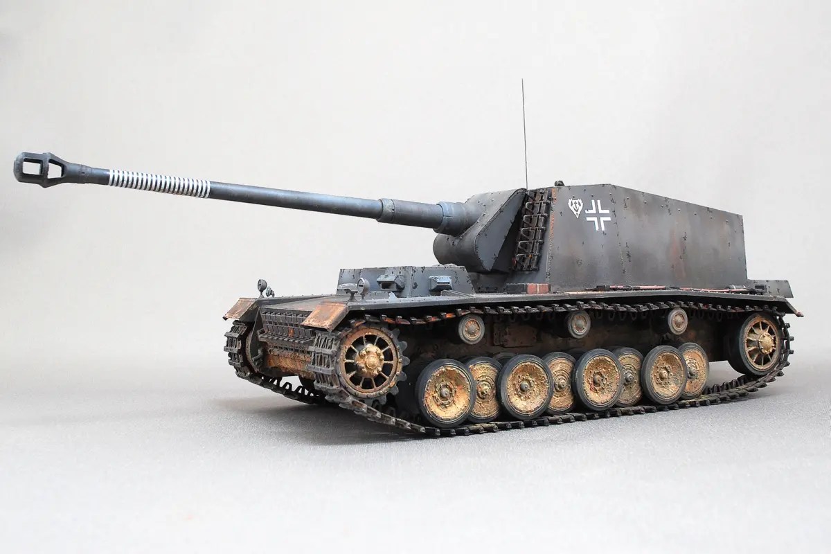 シュトゥーラー エミール L/61 ドイツ軍12.8cm対戦車自走砲