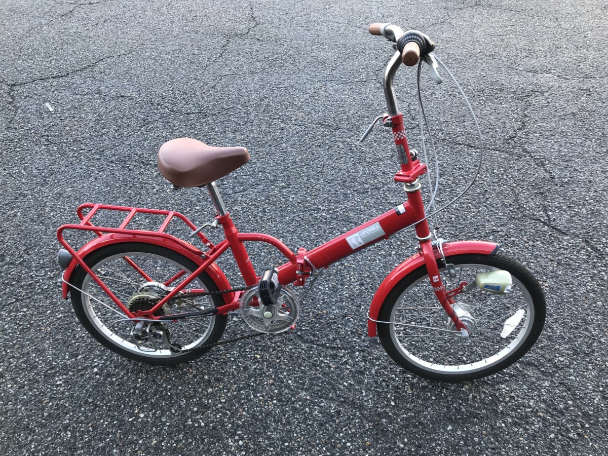 赤い折りたたみ自転車 | リサイクルショップいがらし