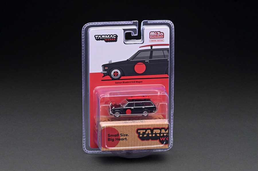 T64G-026-BK 1/64 Tarmac Works 1:64 Mijo Exclusive Datsun Bluebird