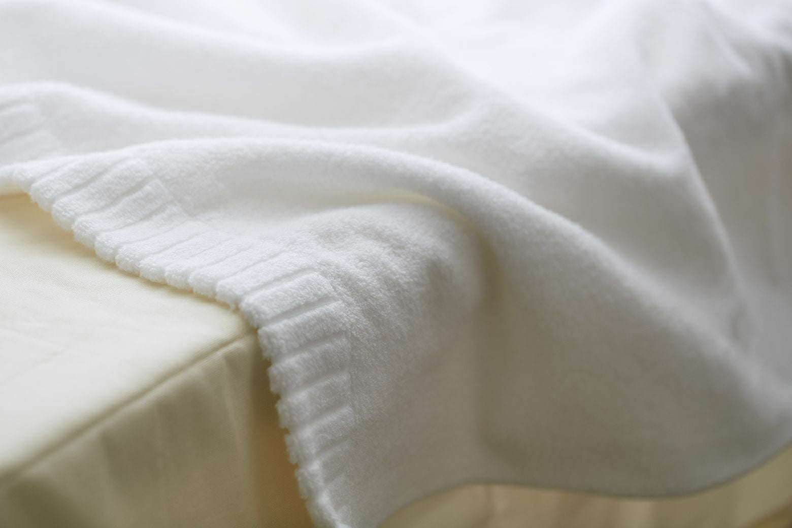 今治産のふわふわタオルケット オーガニックエアープレミアムタオルケット