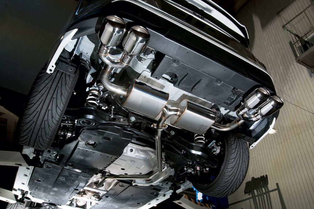 純正バンパー専用に設計した50プリウス用スポーツマフラー | AUTO